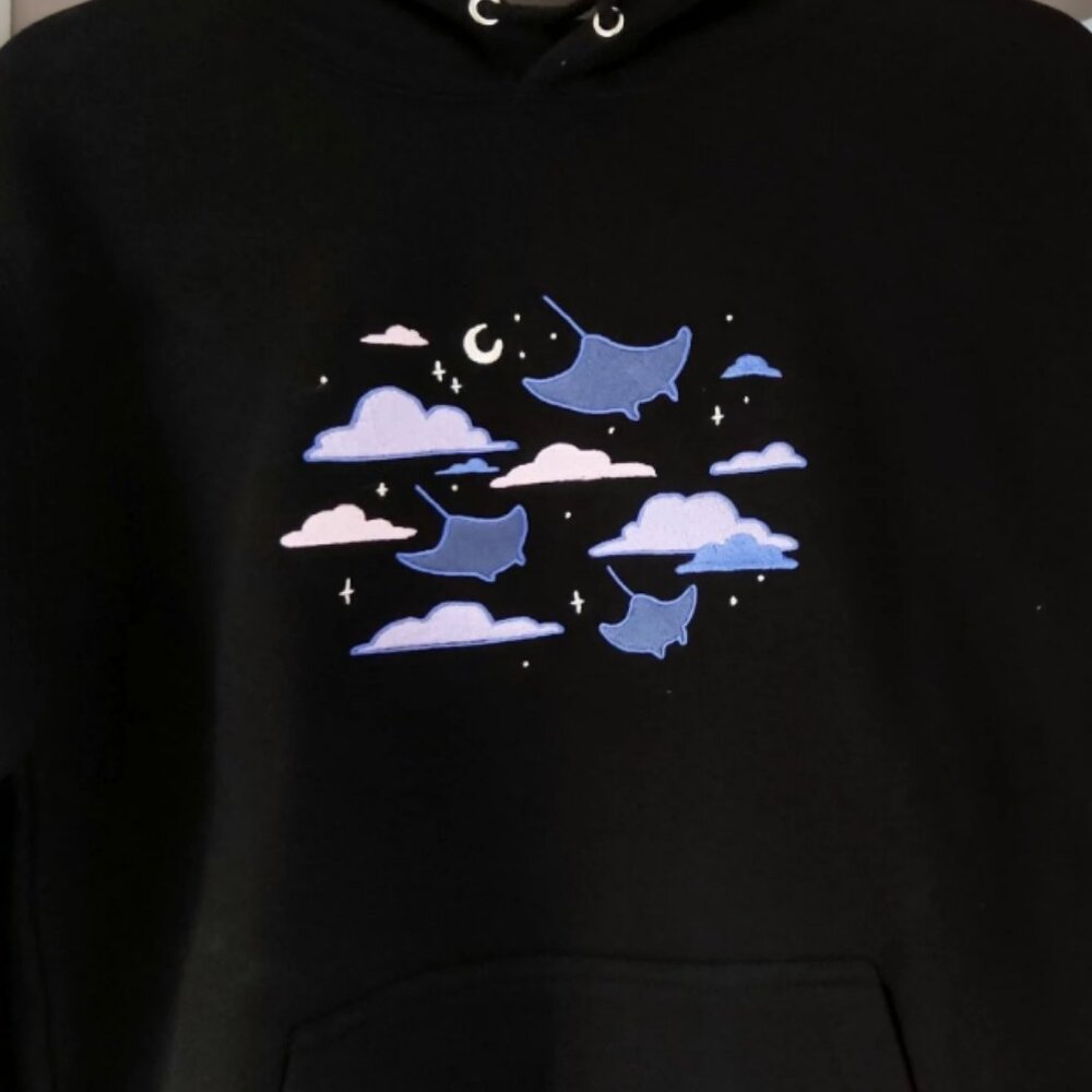 Leikya Manta Ray cute kawaii fashion hoodie sweater hood Black and purple large